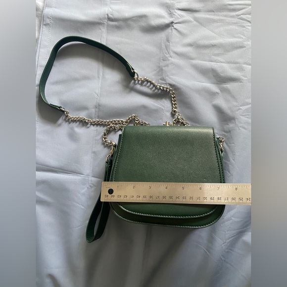 Miniso Japan Forest Green Mini Purse Bag with Silver Hardware and Magnetic Clasp - Picture 2 of 6